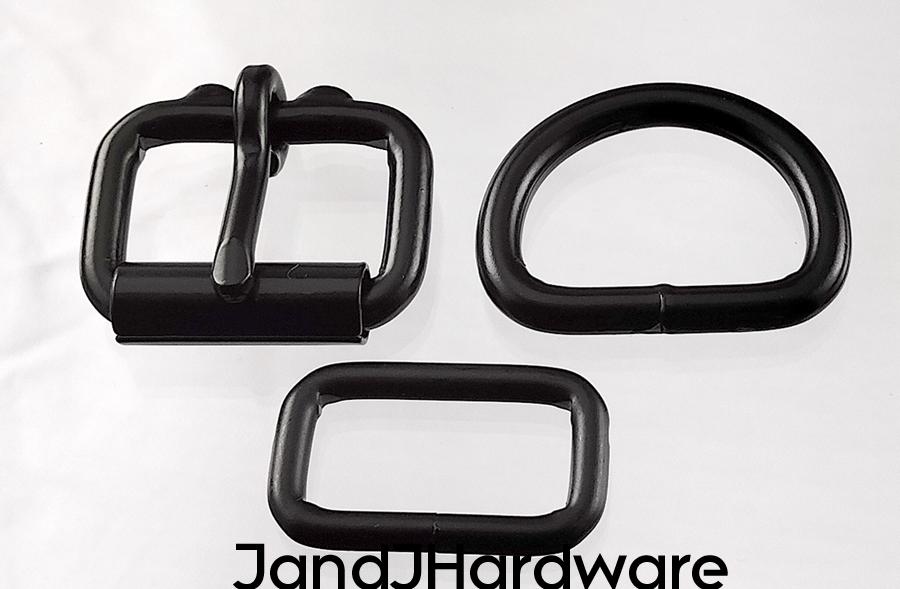 1 inch black plated maker pack consisting of 2 each of a heel bar roller buckle, D ring and a belt keeper.